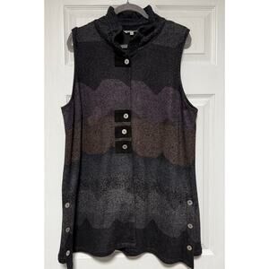 John Mark Women's Long Sleeveless Tunic Vest Size Large.